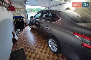 Седан Nissan Sentra 2015 в 