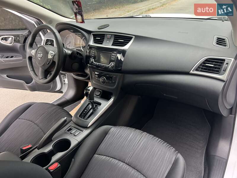 Седан Nissan Sentra 2018 в Днепре фото 33 Седан Nissan Sentra 2018 в Днепре