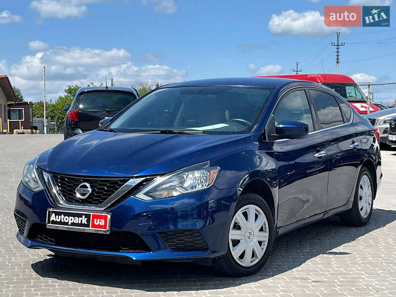 Седан Nissan Sentra 2016 в Львове