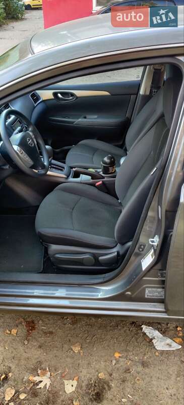 Седан Nissan Sentra 2016 в Києві