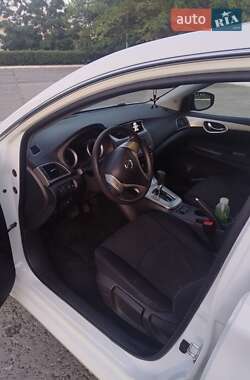 Седан Nissan Sentra 2015 в 