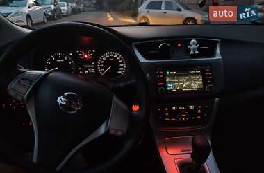 Седан Nissan Sentra 2015 в 