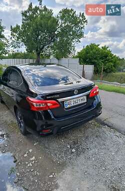 Седан Nissan Sentra 2017 в Дніпрі