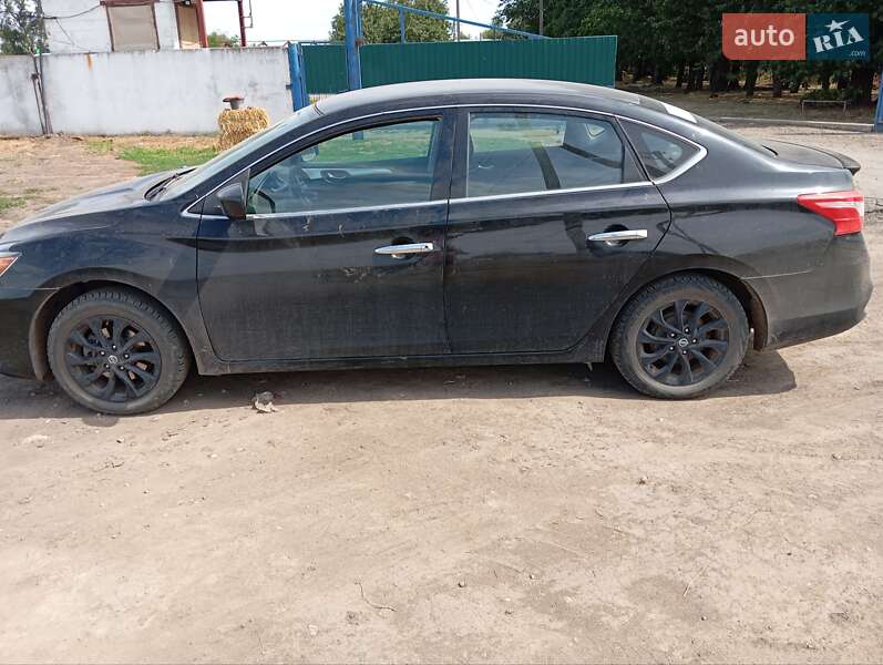 Седан Nissan Sentra 2018 в Дніпрі