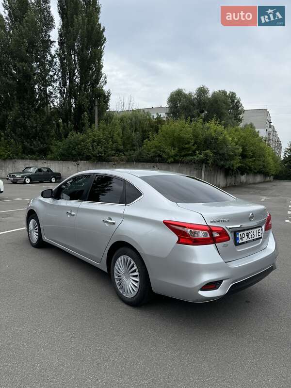 Седан Nissan Sentra 2015 в Вишневом