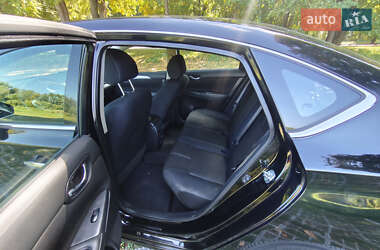 Седан Nissan Sentra 2017 в 