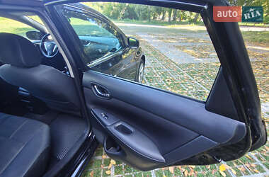 Седан Nissan Sentra 2017 в 