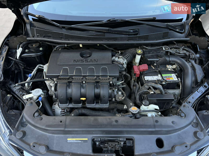 Седан Nissan Sentra 2017 в Днепре