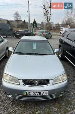 Седан Nissan Sentra 2003 в Львові