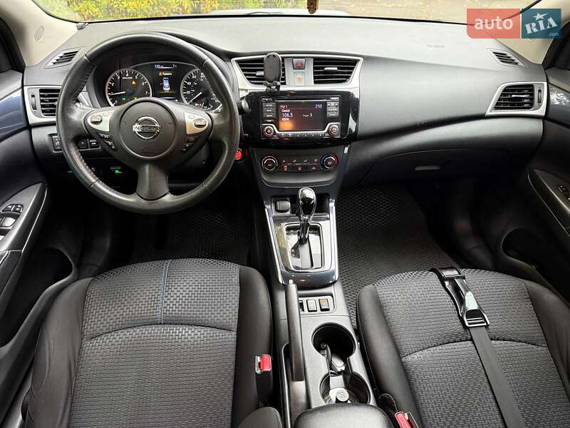 Седан Nissan Sentra 2017 в Киеве фото 20 Седан Nissan Sentra 2017 в Киеве