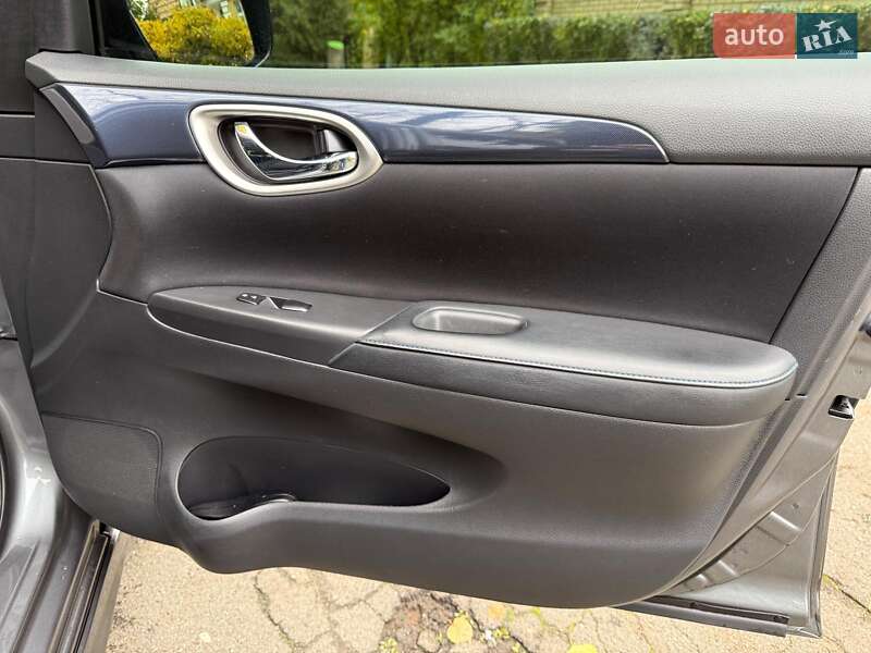 Седан Nissan Sentra 2017 в Киеве фото 22 Седан Nissan Sentra 2017 в Киеве