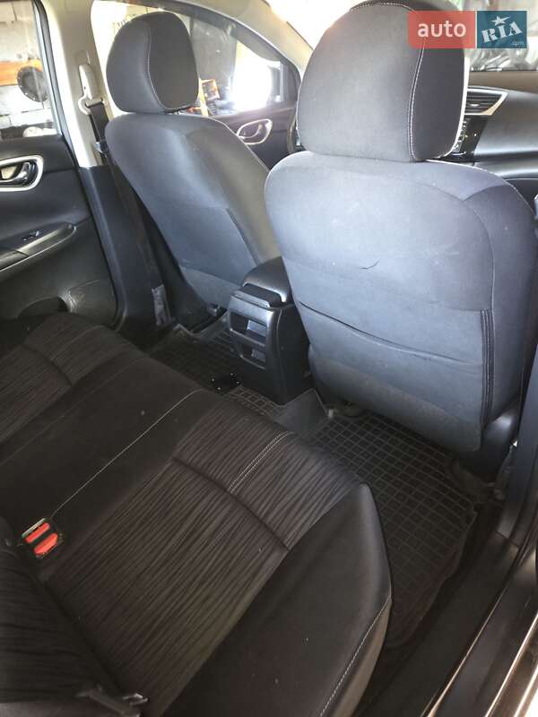 Седан Nissan Sentra 2016 в Шепетовке