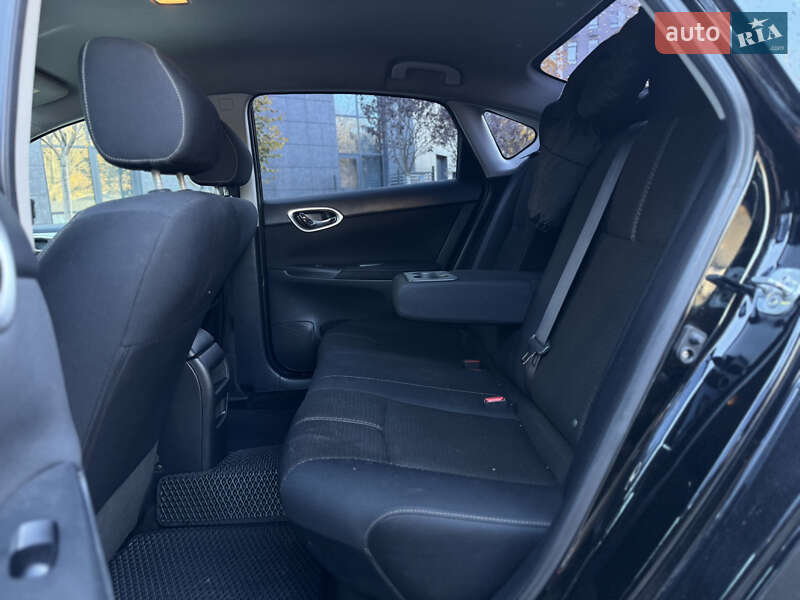 Седан Nissan Sentra 2013 в Києві