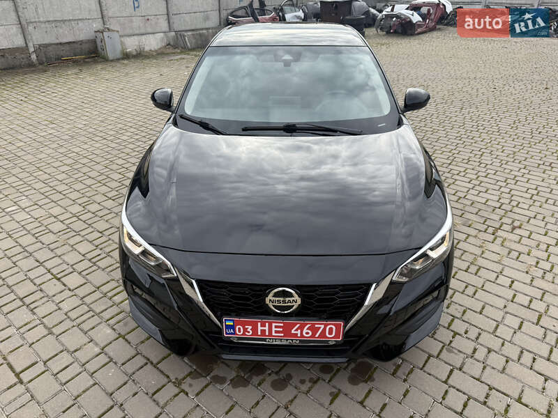 Седан Nissan Sentra 2020 в Киеве
