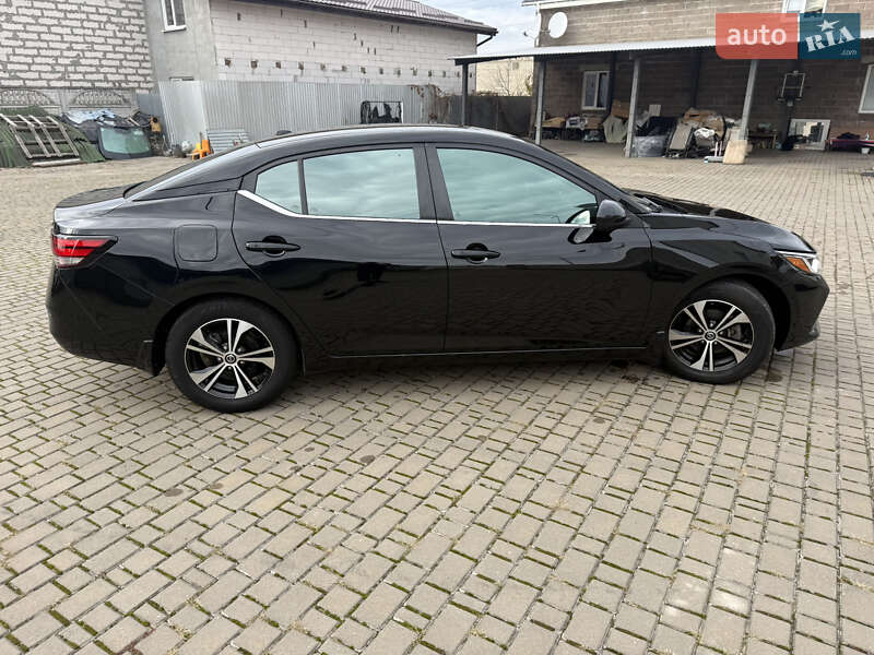 Седан Nissan Sentra 2020 в Киеве