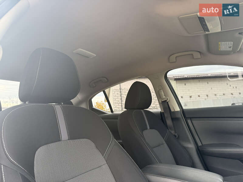 Седан Nissan Sentra 2020 в Киеве