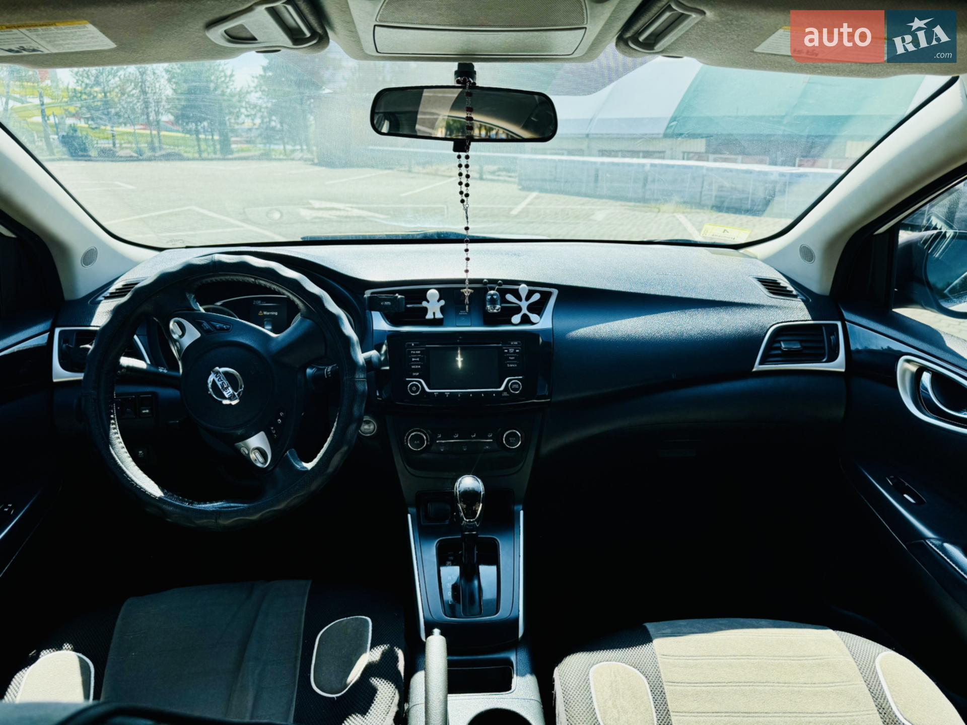 2016 Nissan Sentra - мініатюра 17