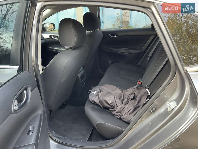 Седан Nissan Sentra 2019 в Ровно фото 22 Седан Nissan Sentra 2019 в Ровно