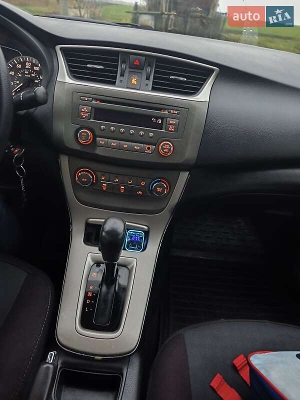 Седан Nissan Sentra 2014 в Белой Церкви