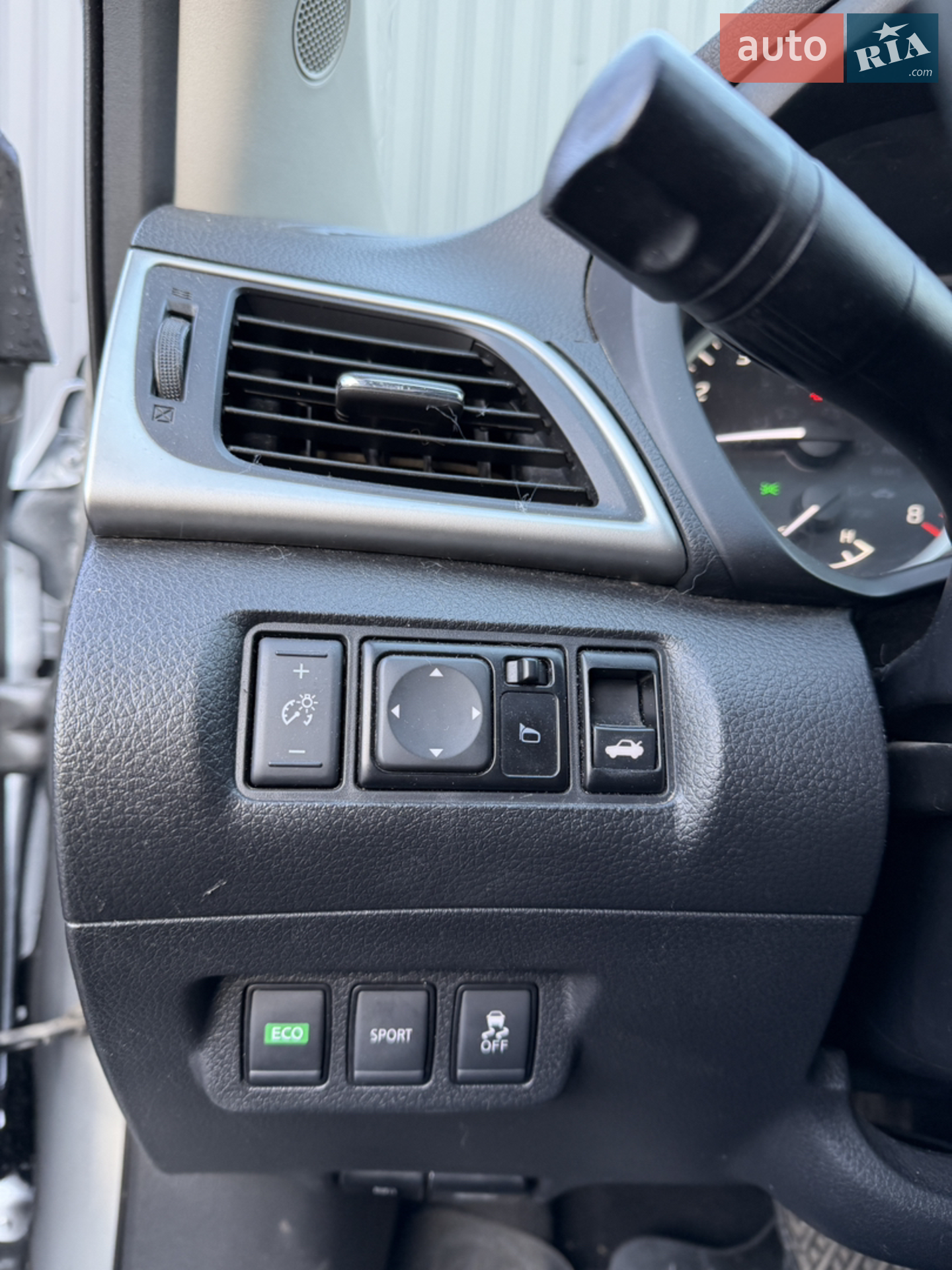 2017 Nissan Sentra - мініатюра 15