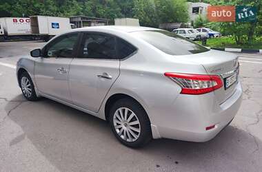 Седан Nissan Sentra 2014 в Харкові