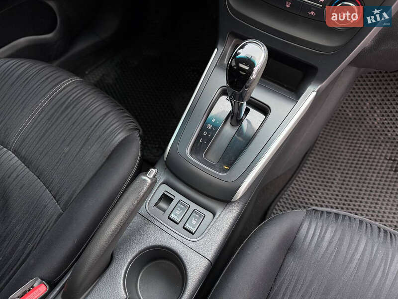 Седан Nissan Sentra 2016 в Днепре фото 13 Седан Nissan Sentra 2016 в Днепре
