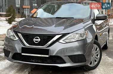 Седан Nissan Sentra 2016 в Києві