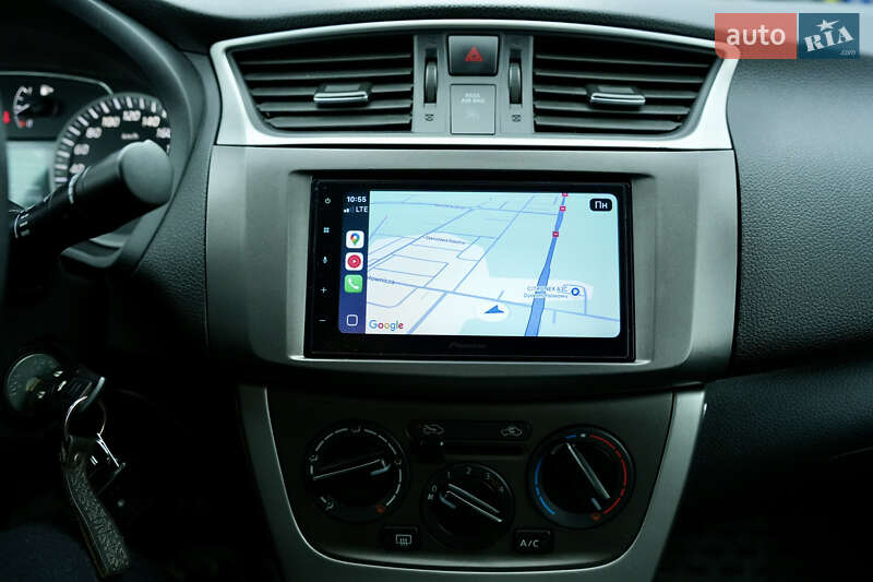 Седан Nissan Sentra 2015 в Киеве