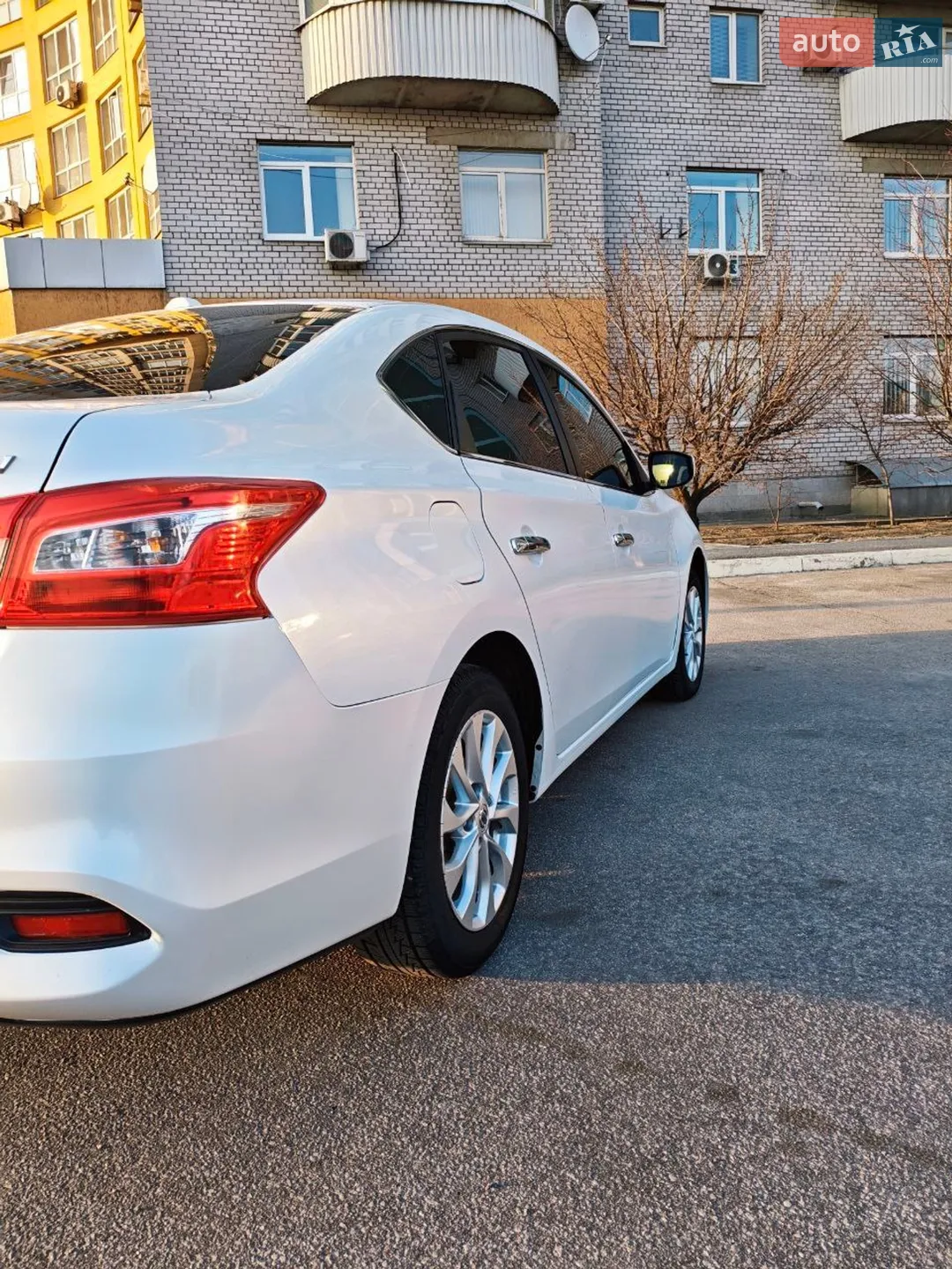 2018 Nissan Sentra - мініатюра 16