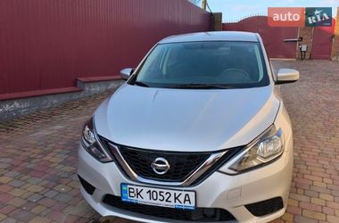 Седан Nissan Sentra 2019 в Ровно