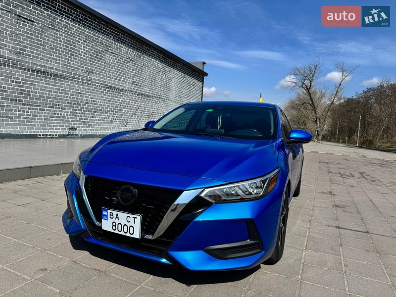 Седан Nissan Sentra 2020 в Кременчуге