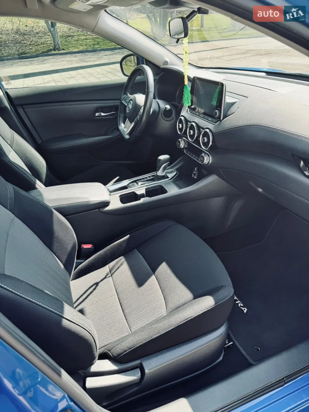 2020 Nissan Sentra - мініатюра 11