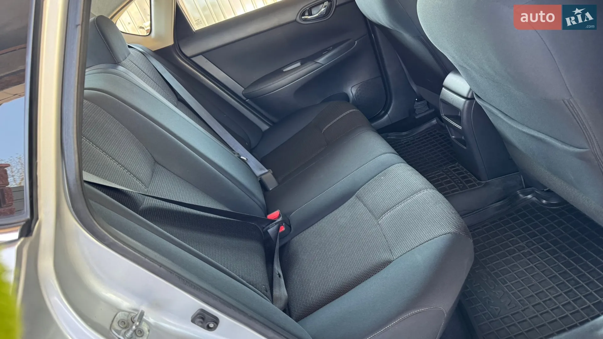 2016 Nissan Sentra - мініатюра 43