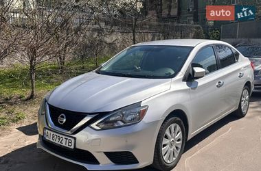 Седан Nissan Sentra 2017 в Киеве