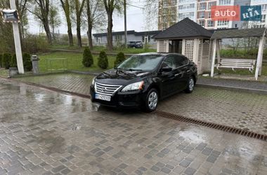 Седан Nissan Sentra 2015 в Тернополе