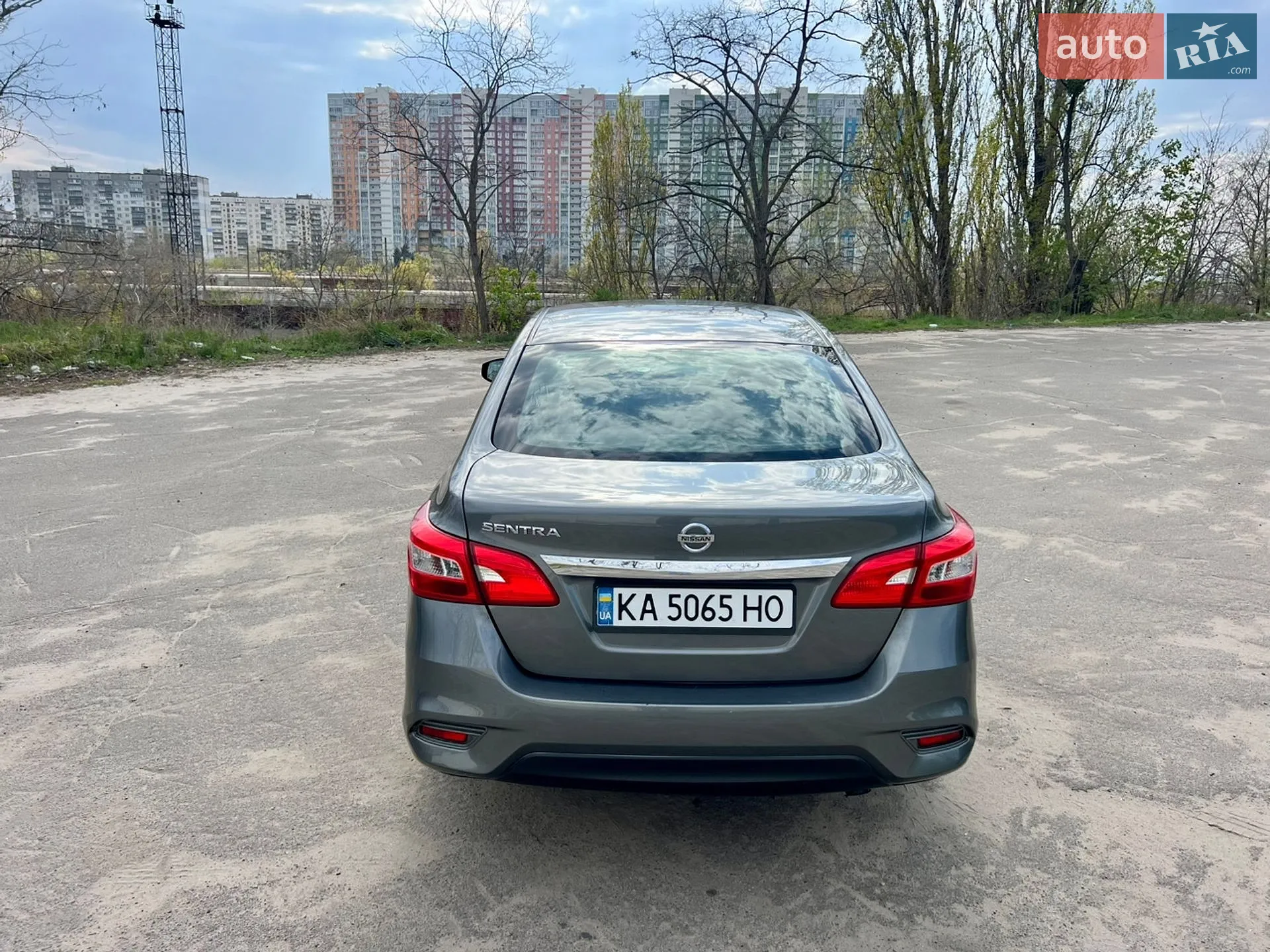 2018 Nissan Sentra - мініатюра 4
