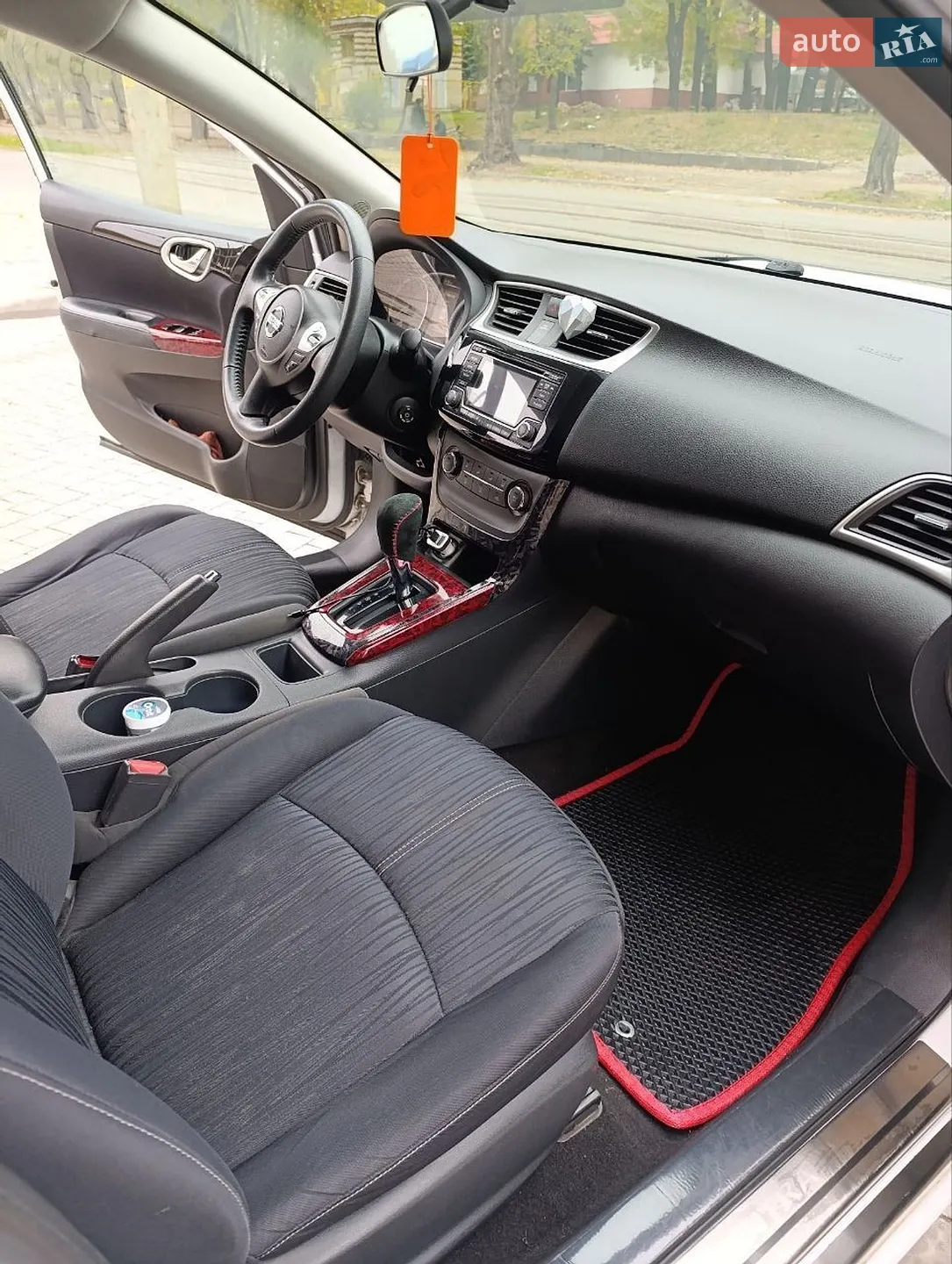 2016 Nissan Sentra - мініатюра 12