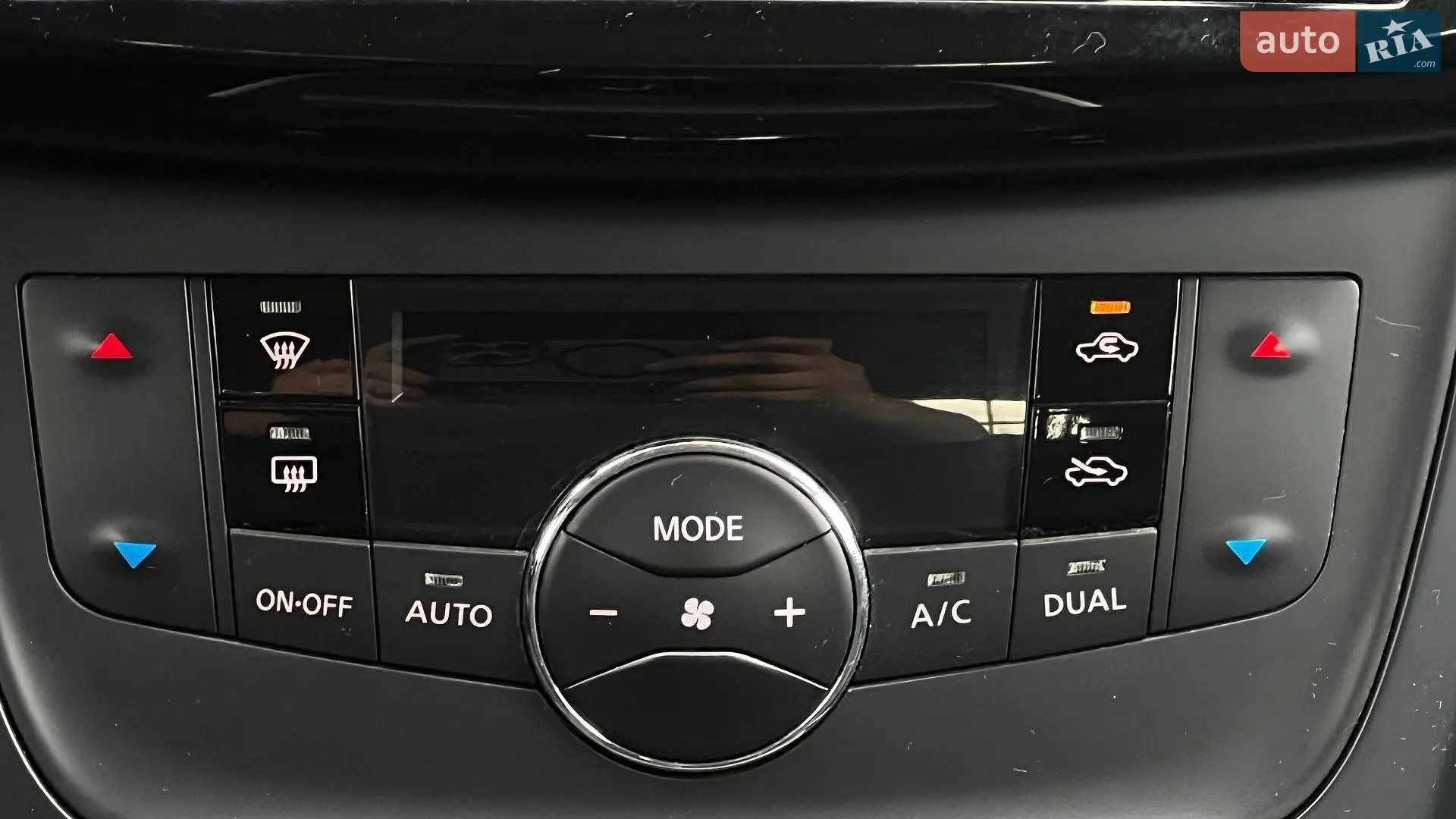 2018 Nissan Sentra - мініатюра 13