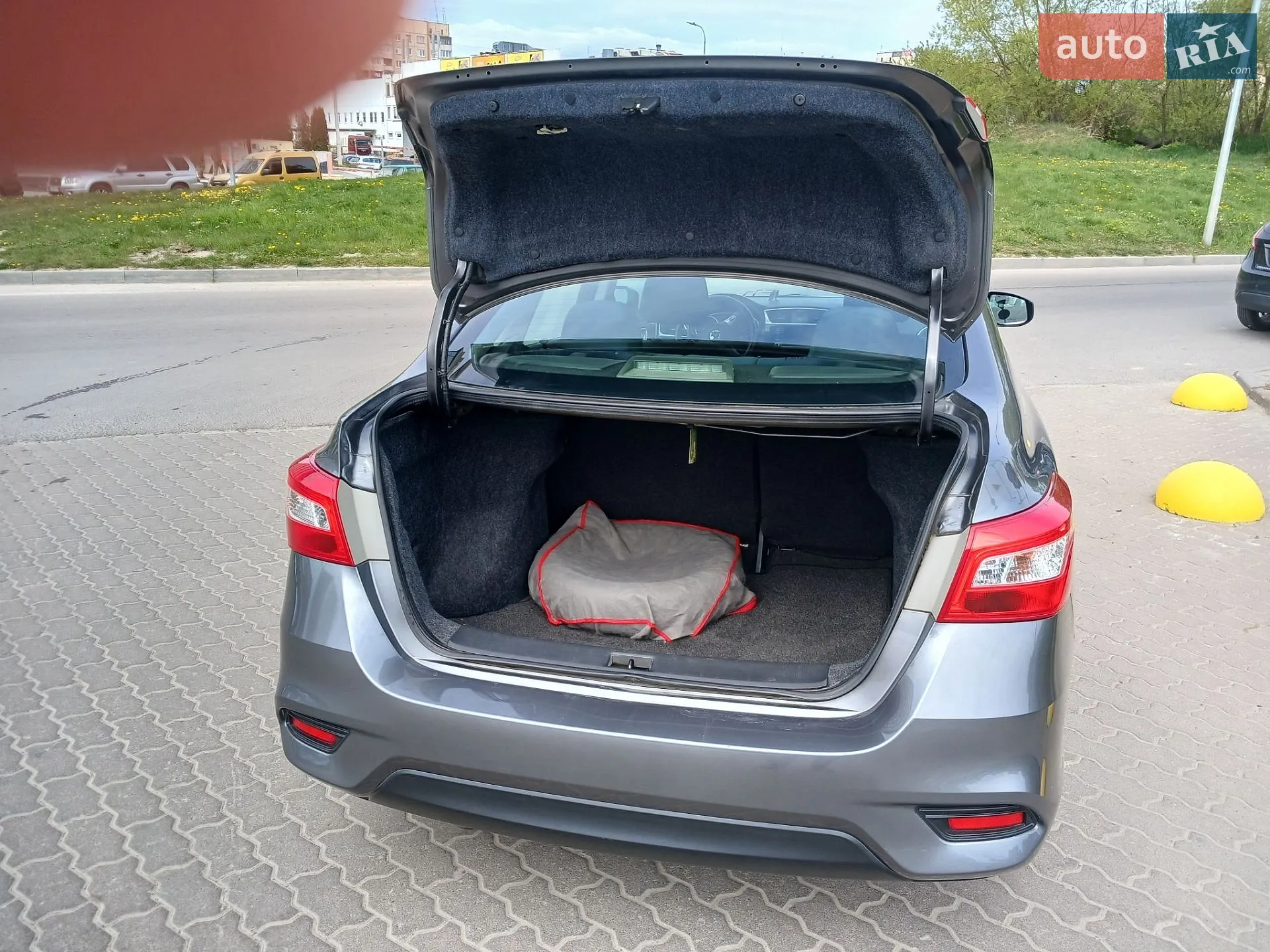 2019 Nissan Sentra - мініатюра 6