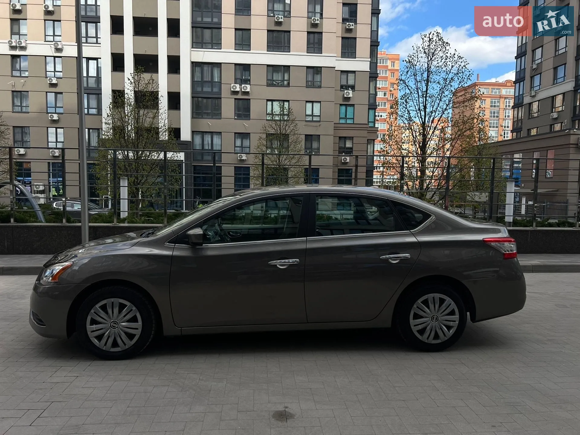 2015 Nissan Sentra - мініатюра 6