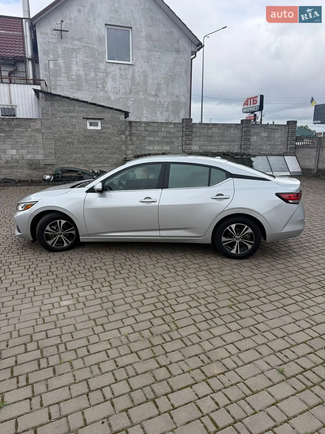 2022 Nissan Sentra - мініатюра 4