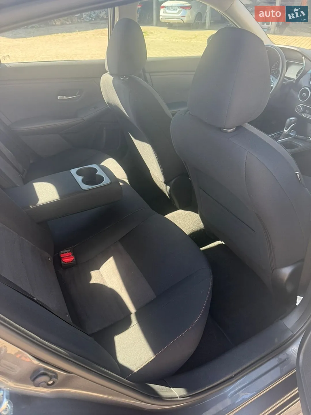 2022 Nissan Sentra - мініатюра 13
