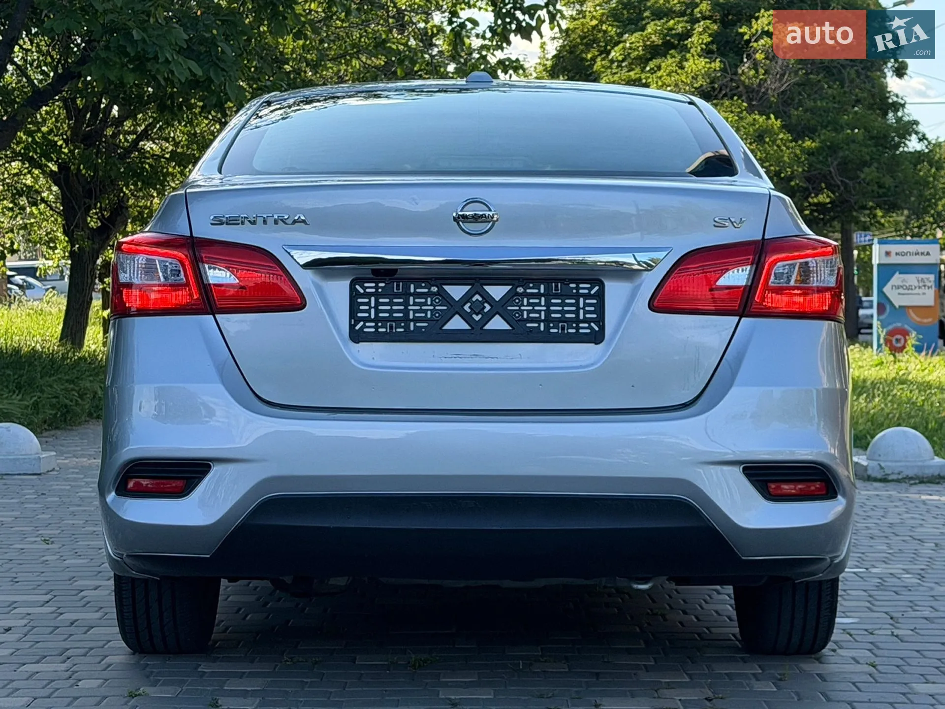 2017 Nissan Sentra - мініатюра 33