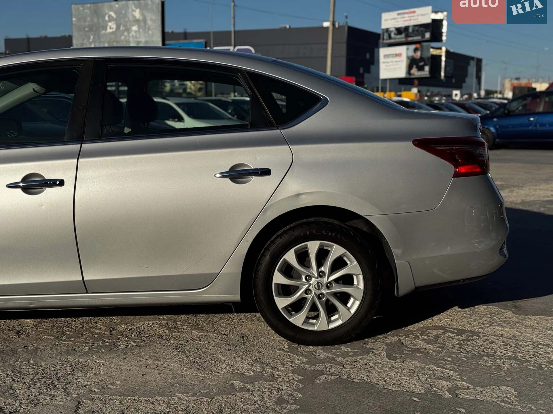 2018 Nissan Sentra - мініатюра 20