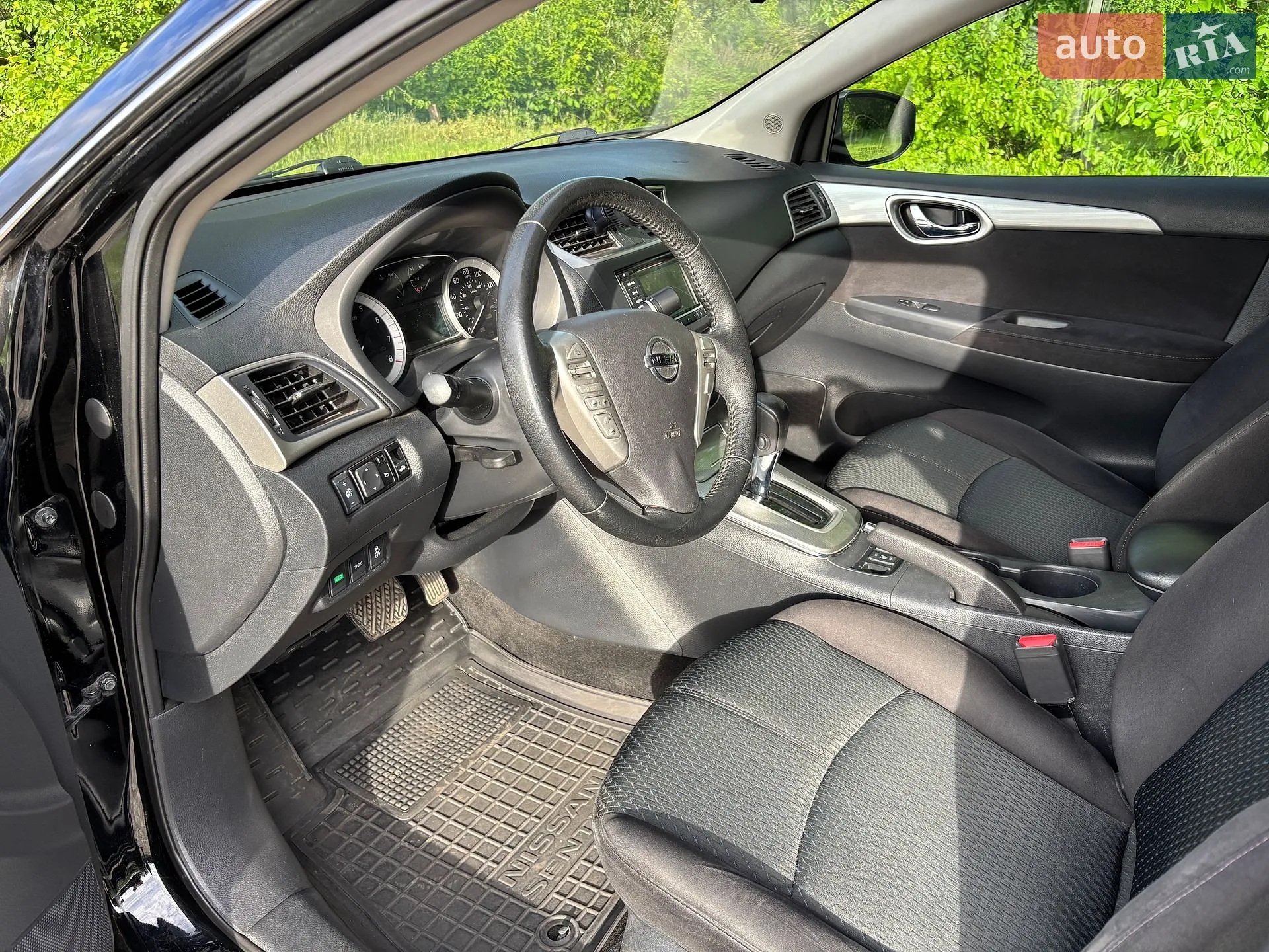 2015 Nissan Sentra - мініатюра 12