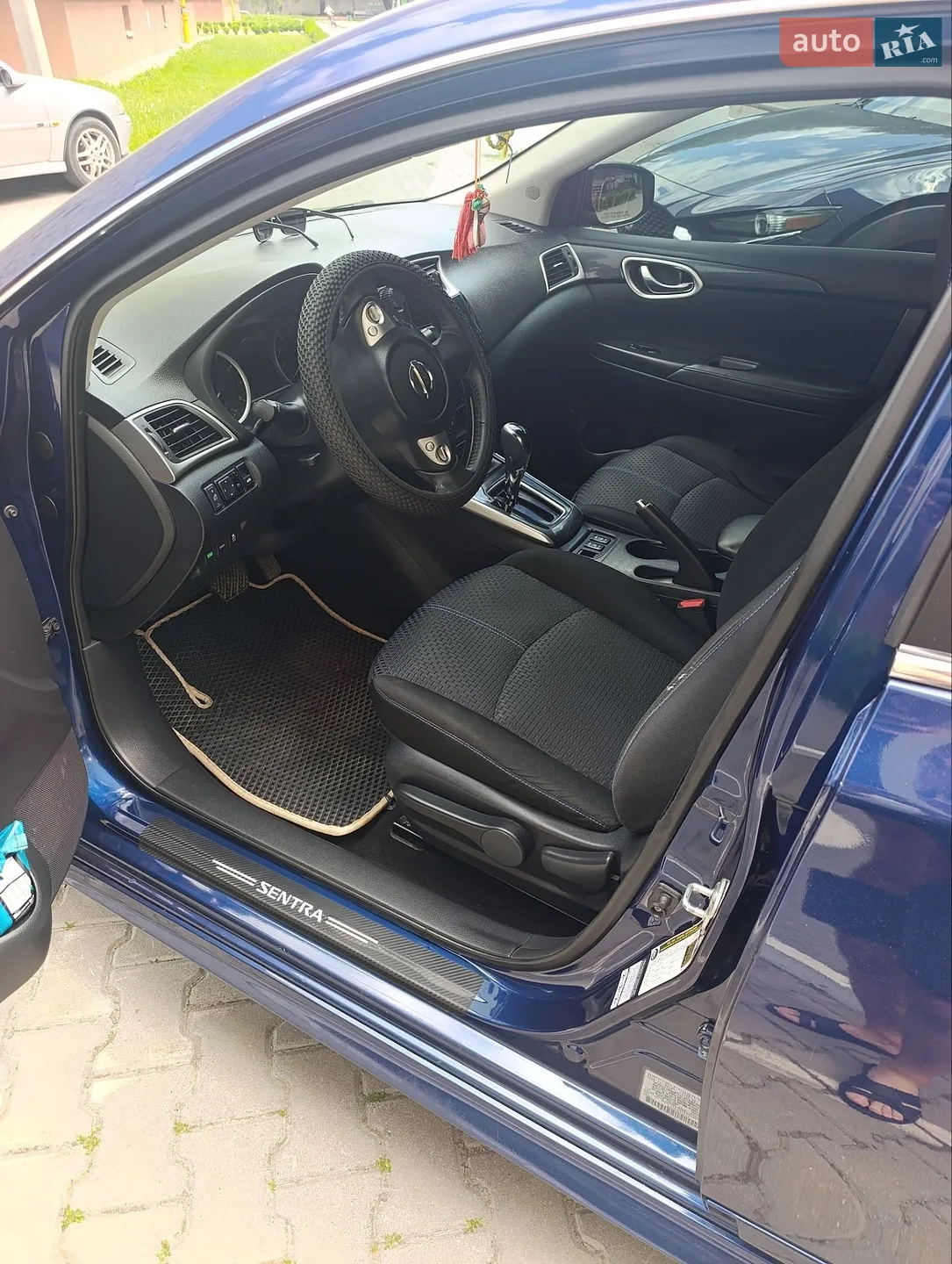2016 Nissan Sentra - мініатюра 5