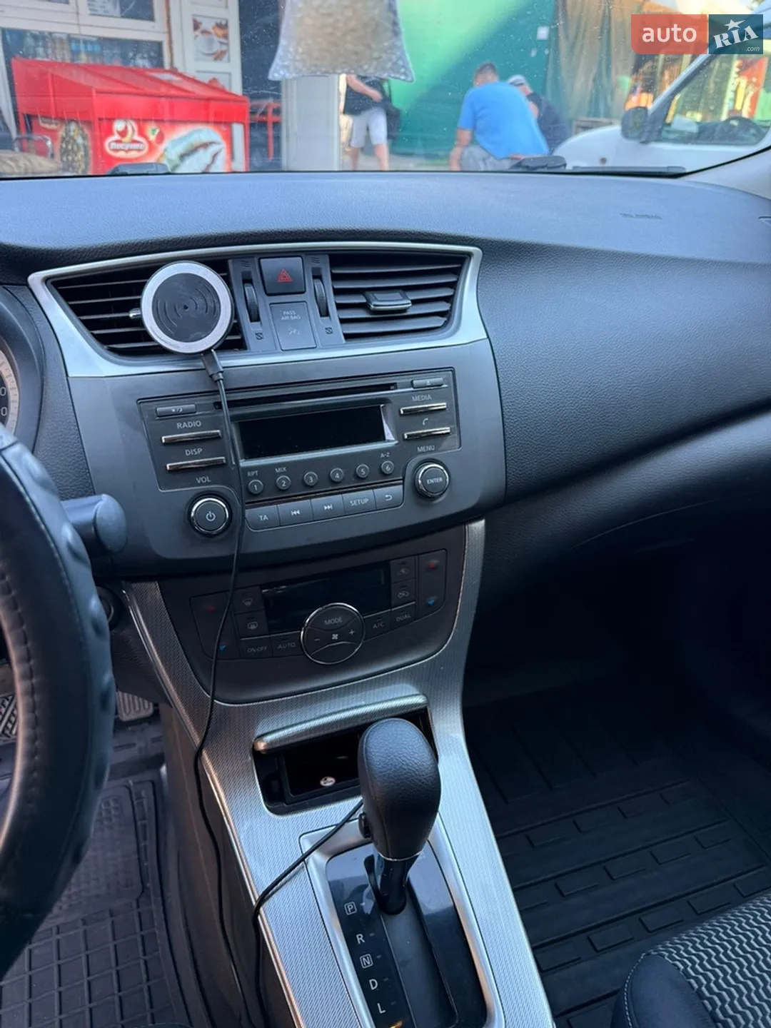 2015 Nissan Sentra - мініатюра 10