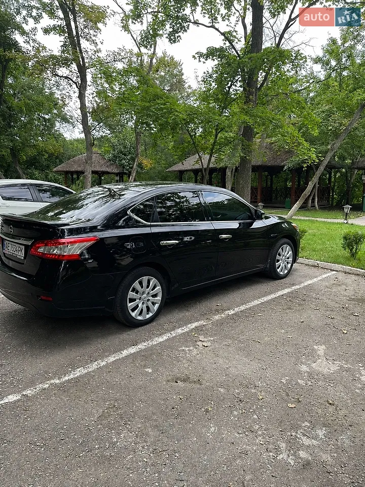 2014 Nissan Sentra - мініатюра 17