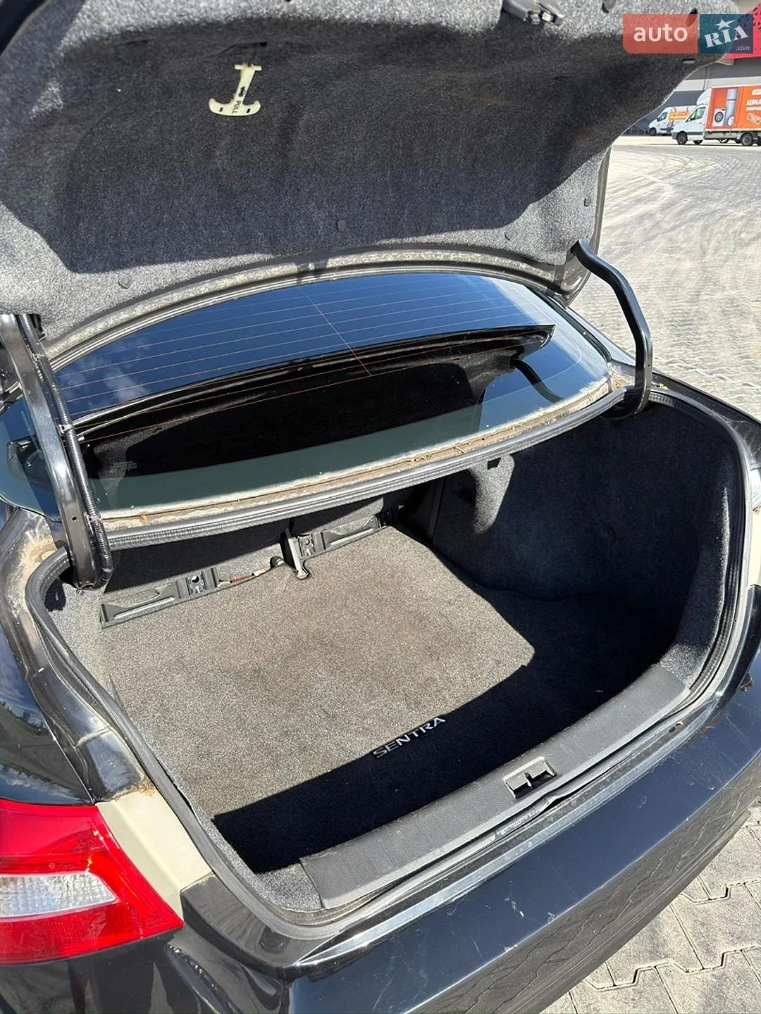 2016 Nissan Sentra - мініатюра 11