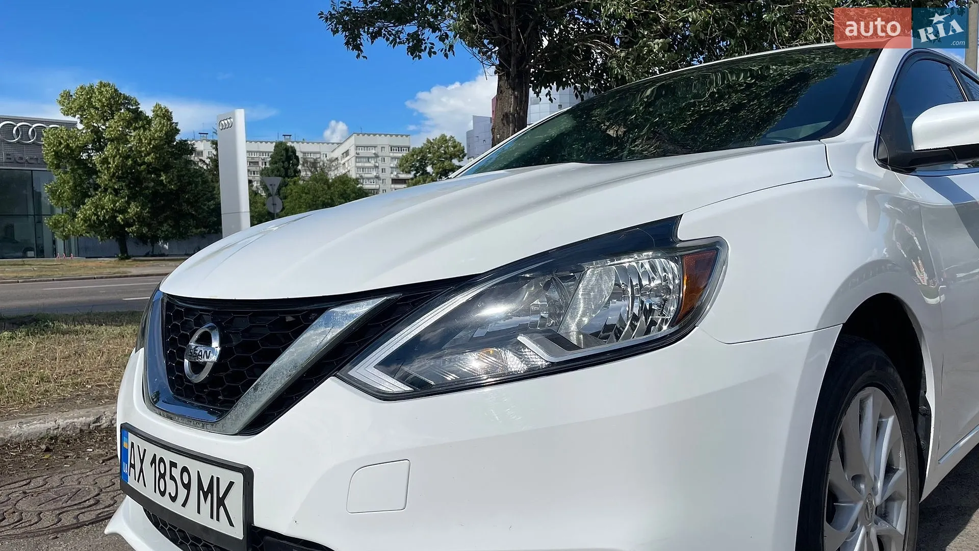 2019 Nissan Sentra - мініатюра 4